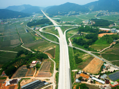 Expressway Construction for Line No. 30,  Dangjin – Daejeon Section